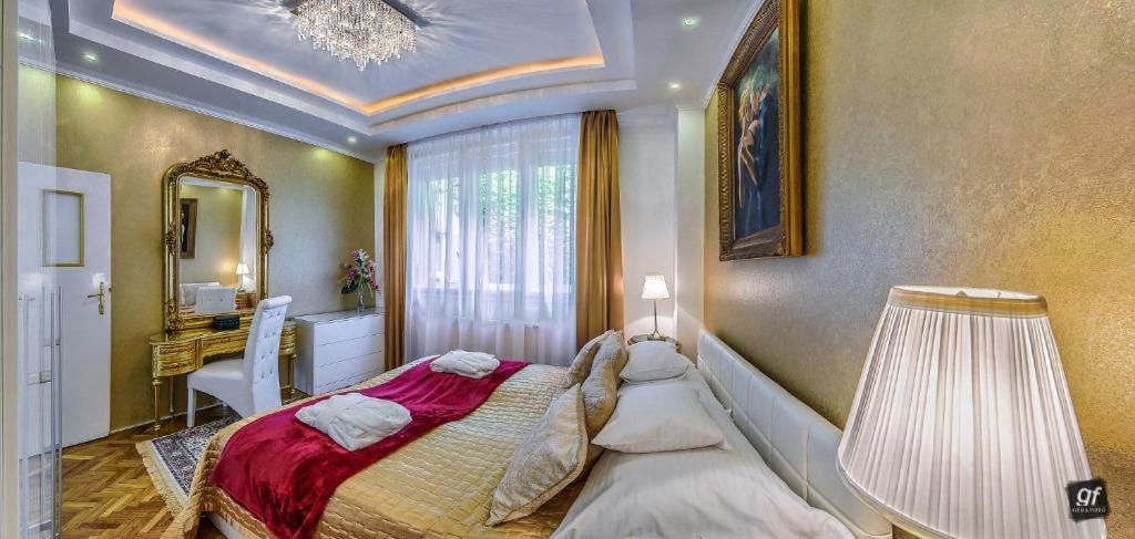 B&P Maine Street Apartments Budapest Bagian luar foto